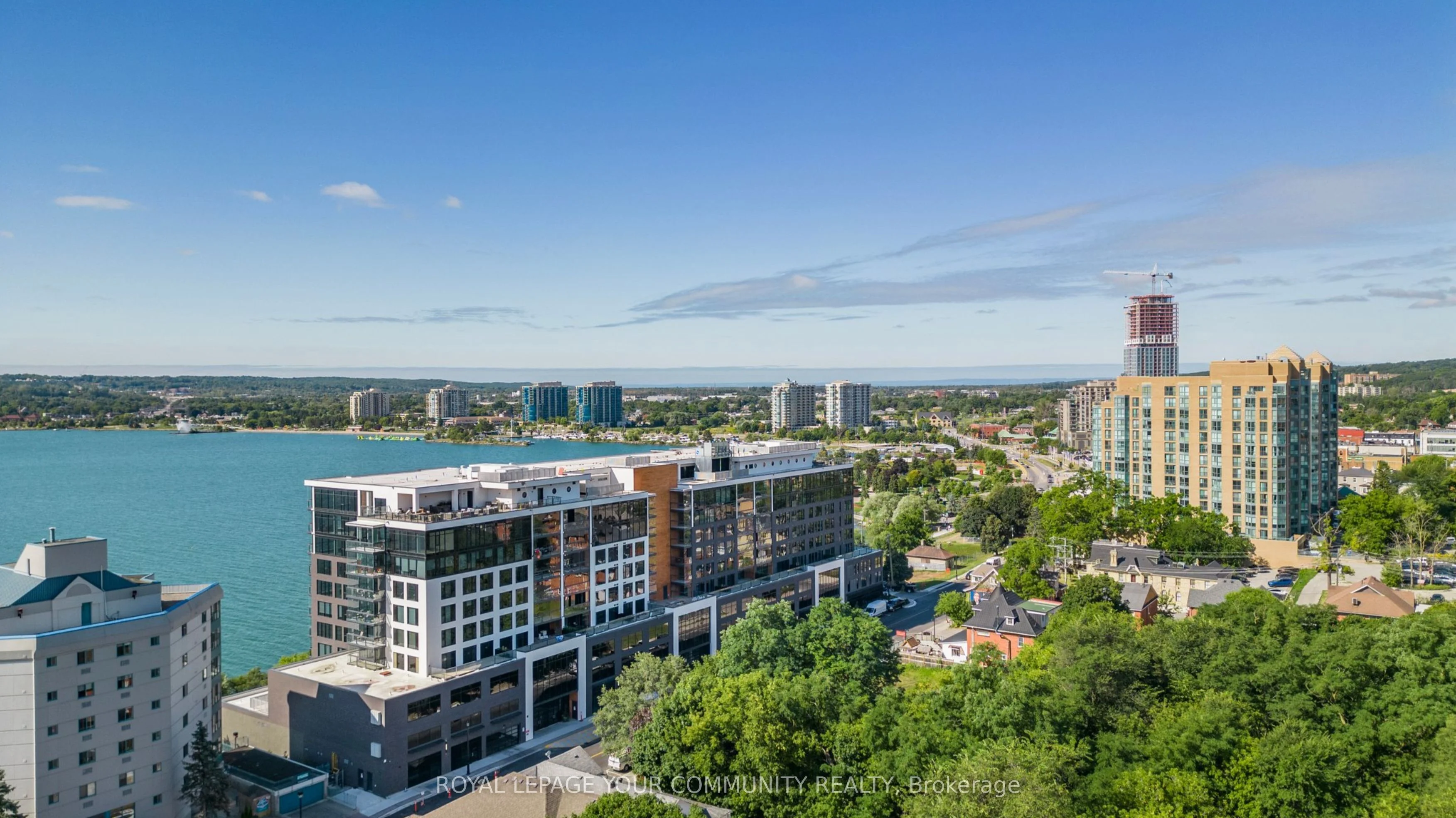 185 Dunlop Street E 807, Barrie, On L4m 0l7