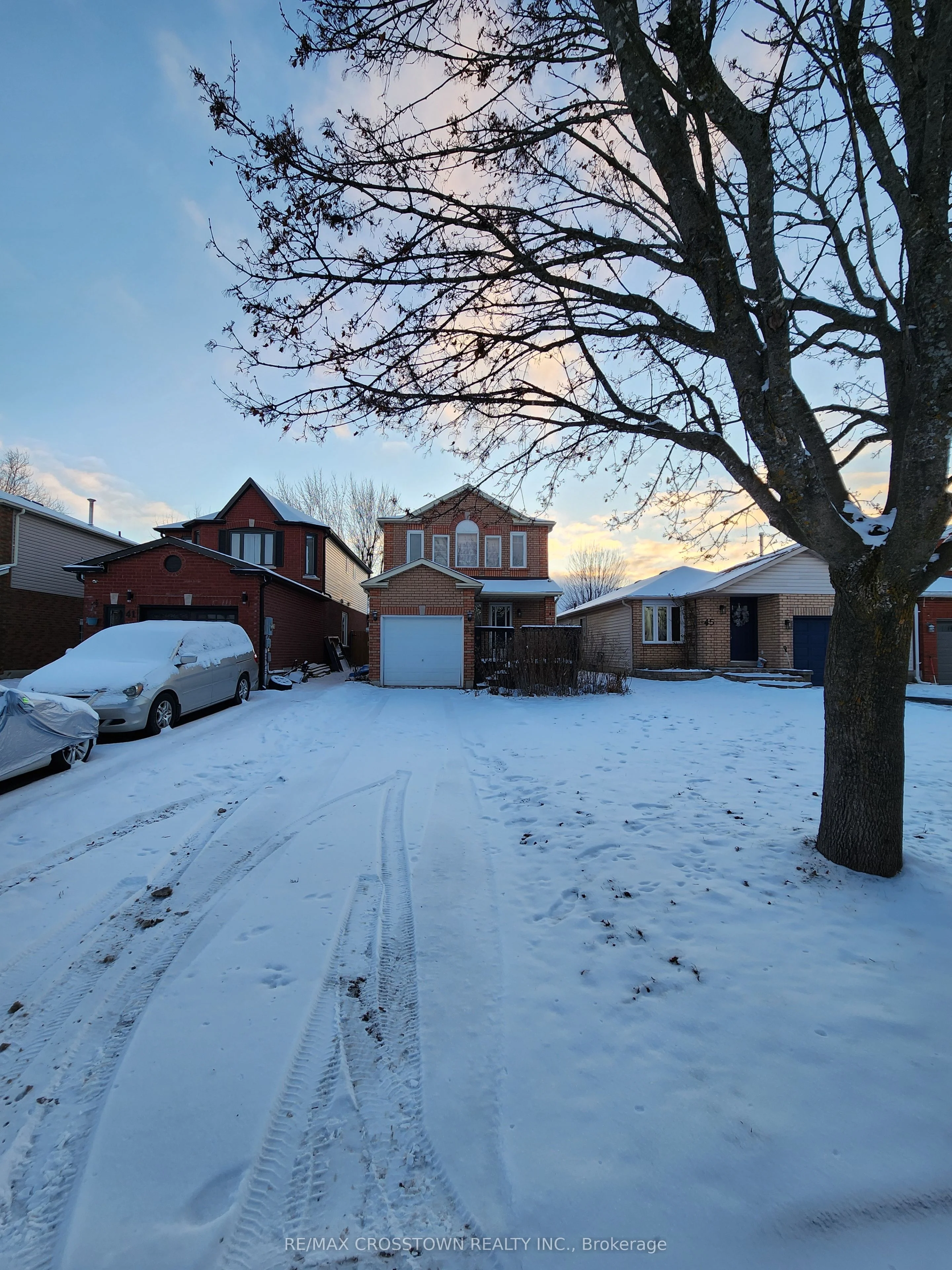 Detached in Barrie