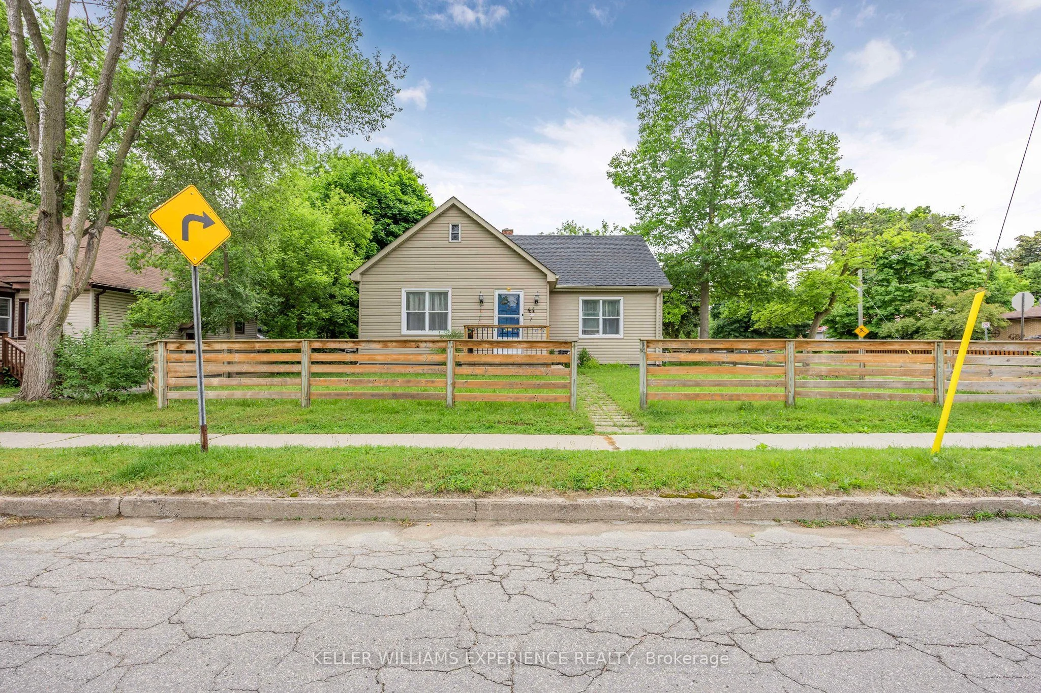 Duplex in Barrie