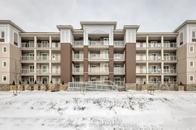 5 Spooner Crescent 117, Collingwood, On L9y 1t3
