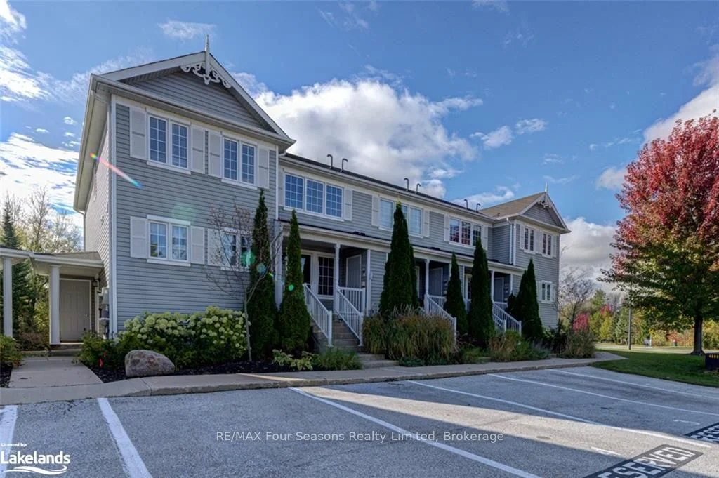 4 Royalton Lane, Collingwood, On L9y 5k4