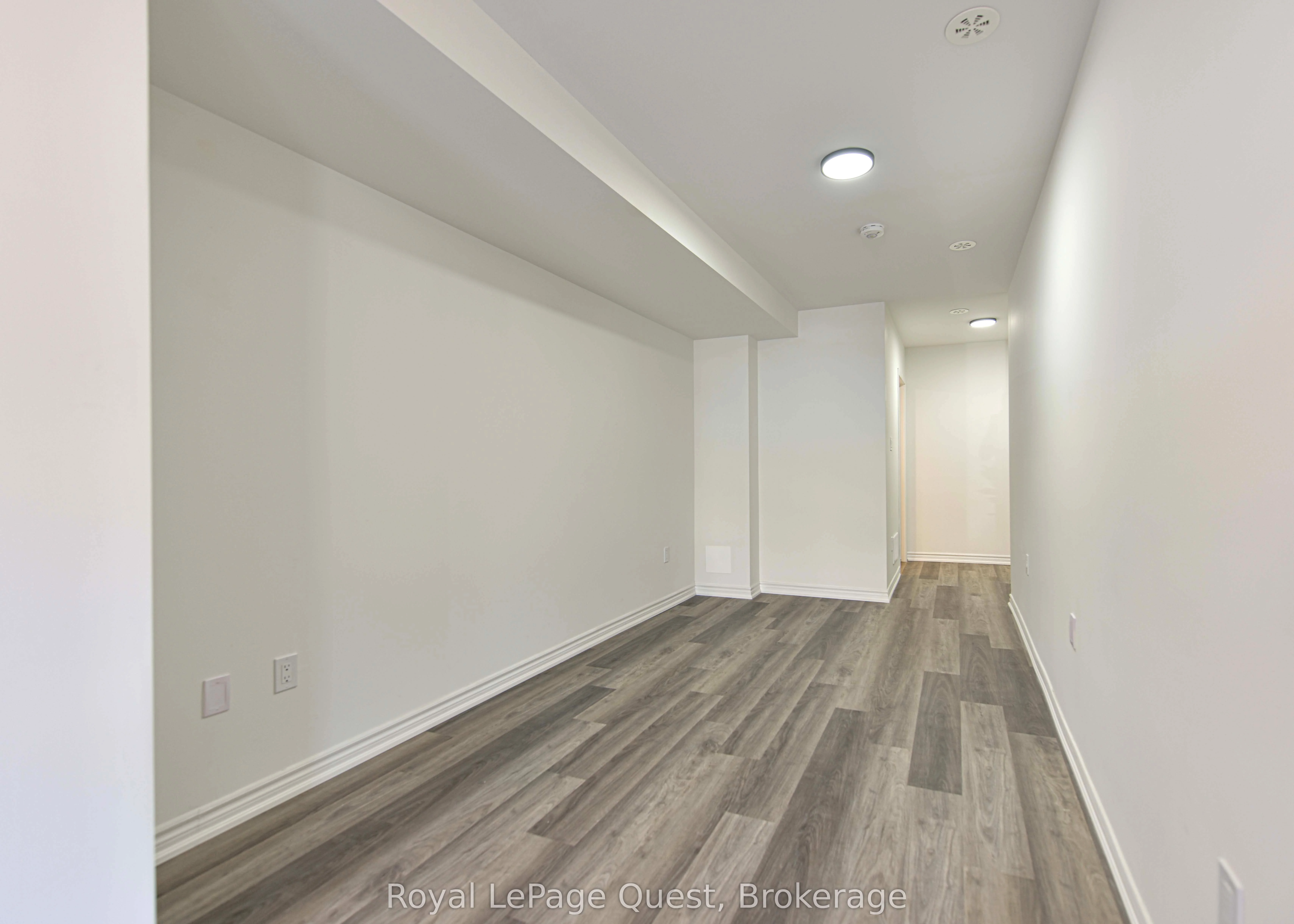 25 Wynwood Lane, Orillia, ON L3V 8P7