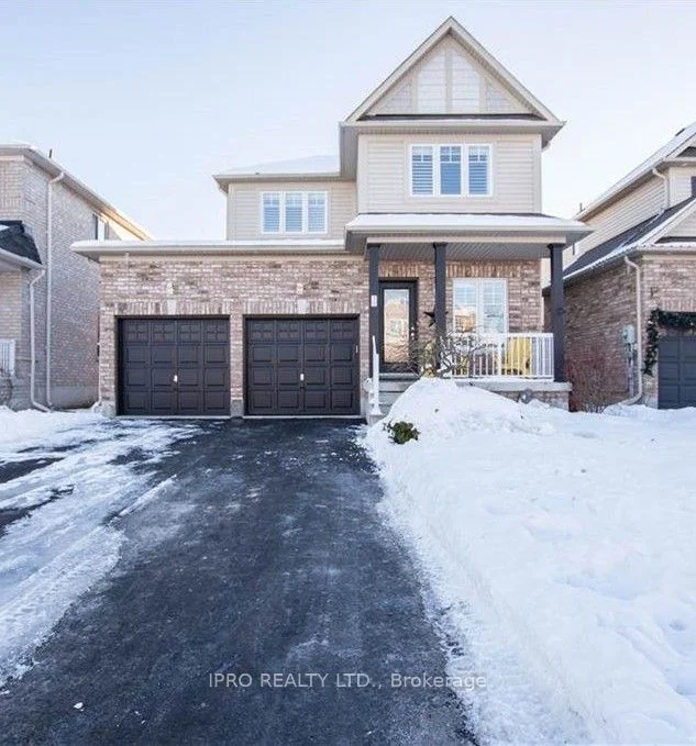 Detached in Barrie