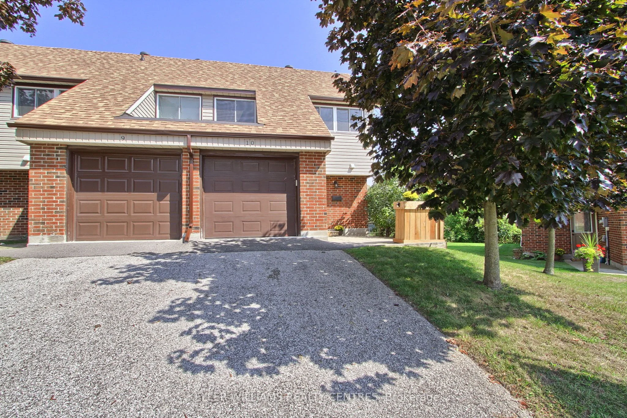 Condo Townhouse in Orillia