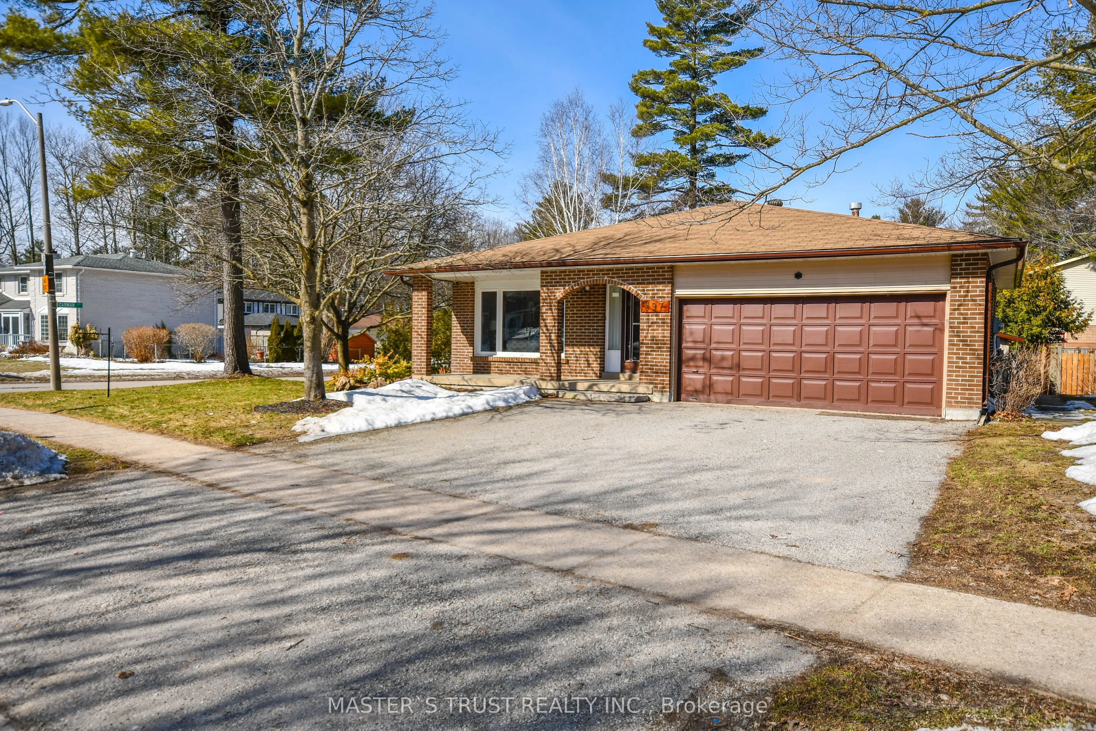 Detached in Barrie