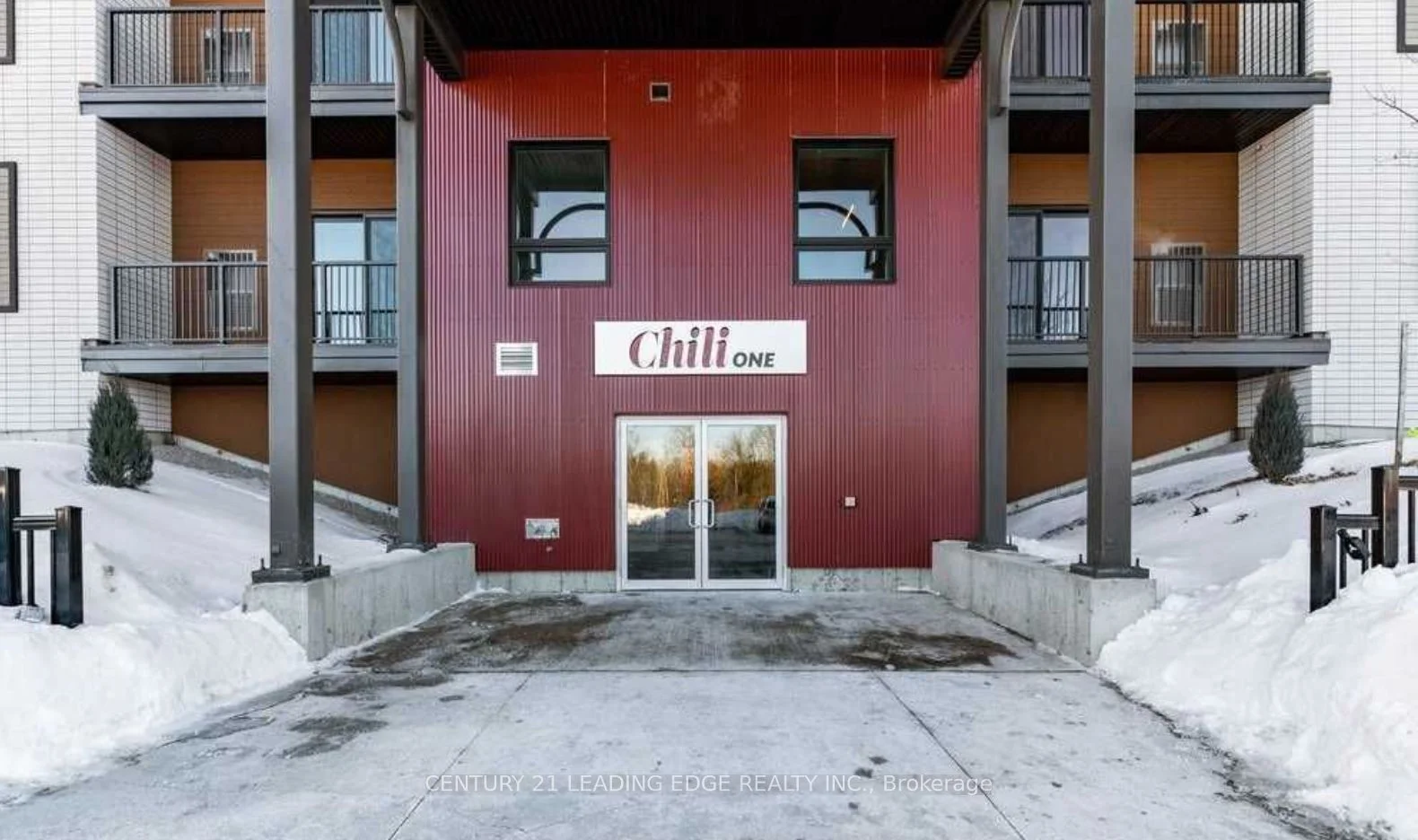 Condo Apartment in Barrie
