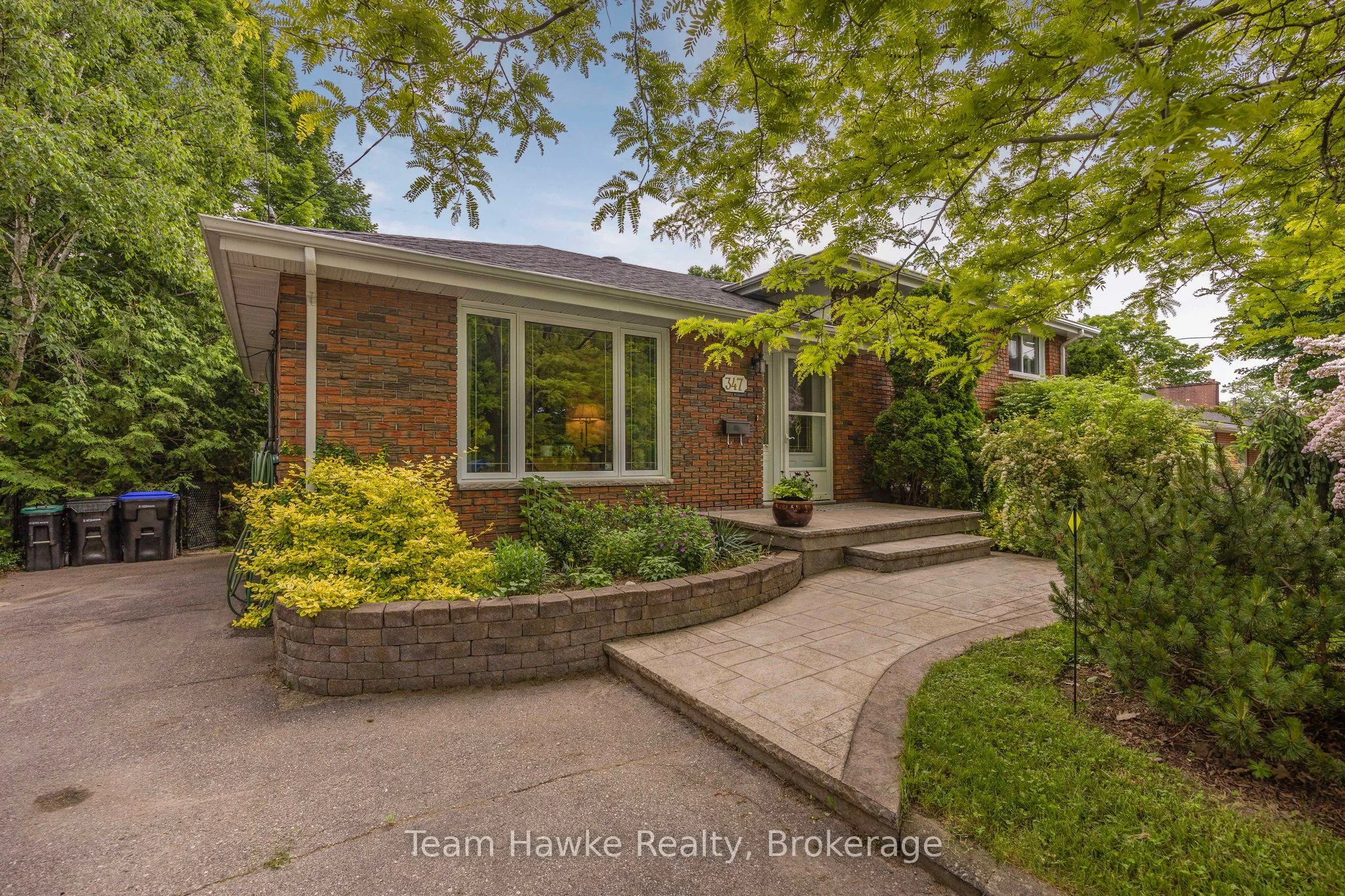 Detached in Midland