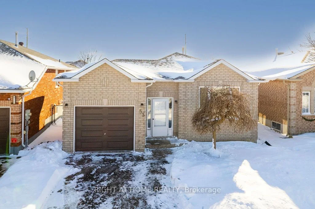 Detached in Barrie