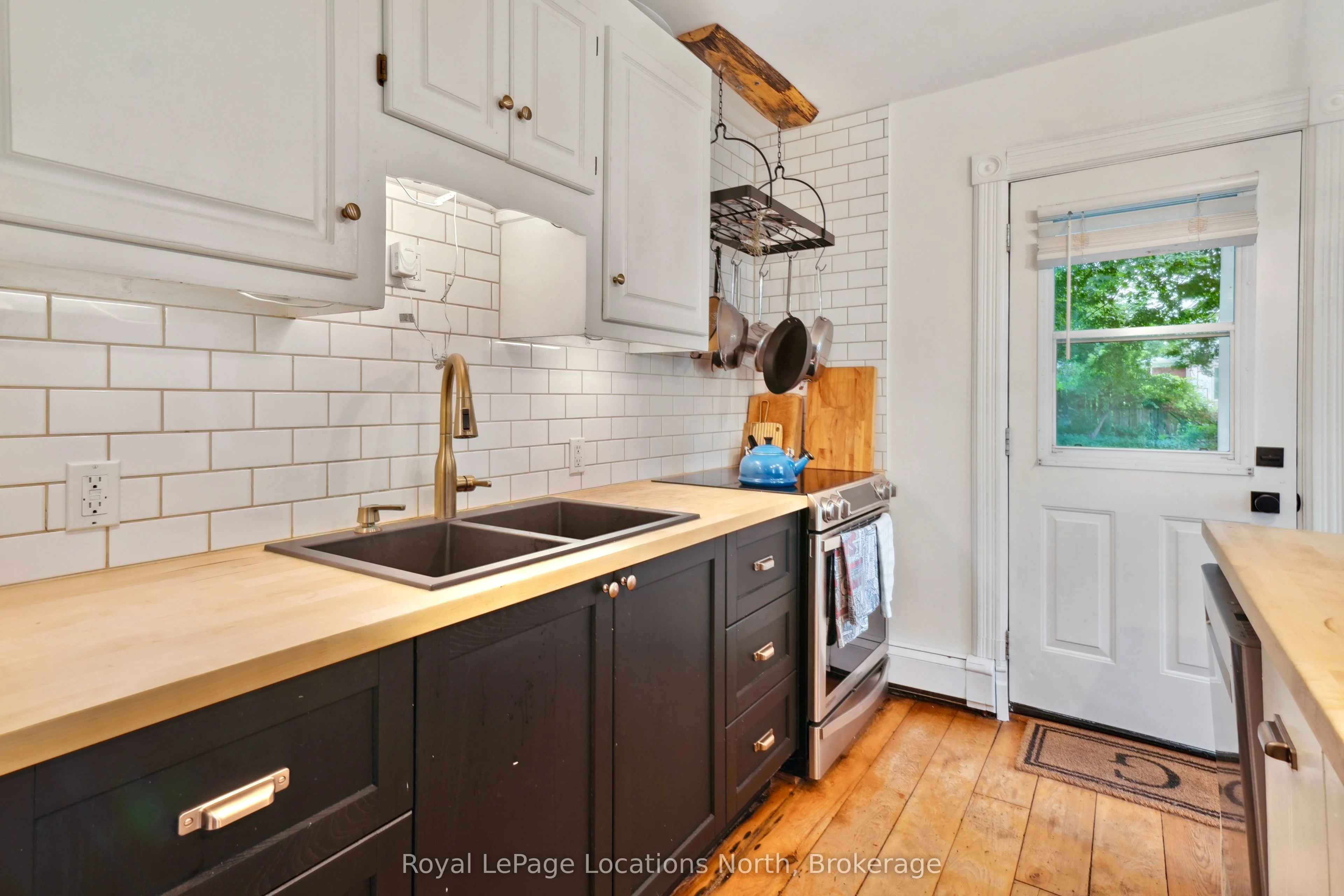 159 Walnut Street, Collingwood, ON L9Y 3C4