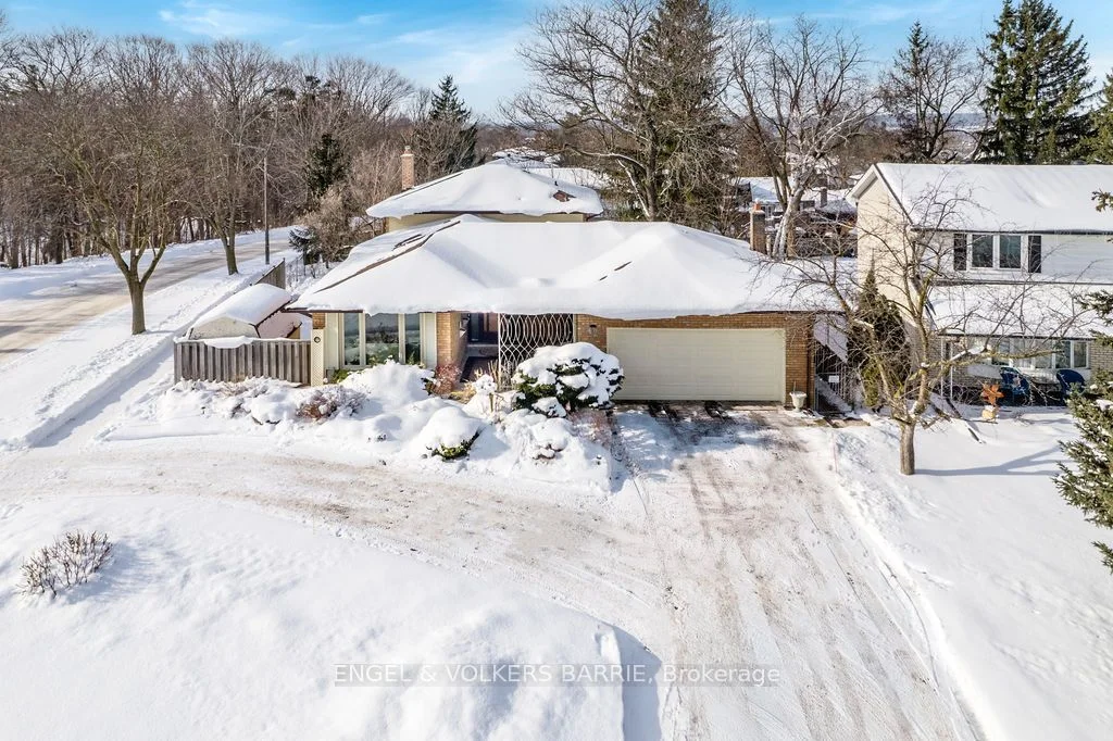 Detached in Barrie