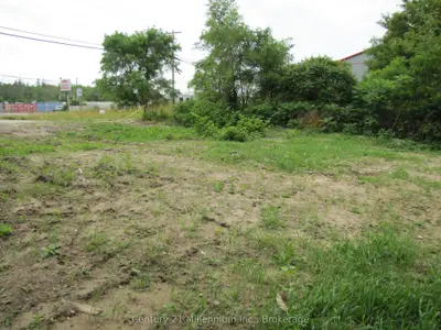 9592 Beachwood Road, Collingwood, On L9y 3z1