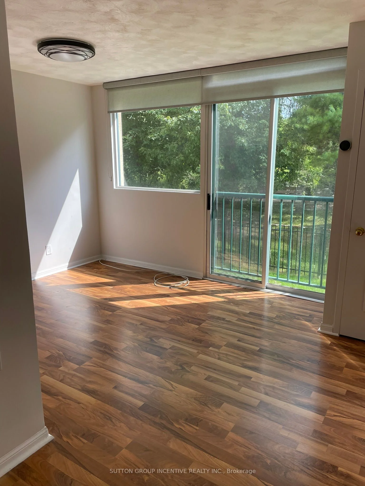 Condo Apartment in Barrie