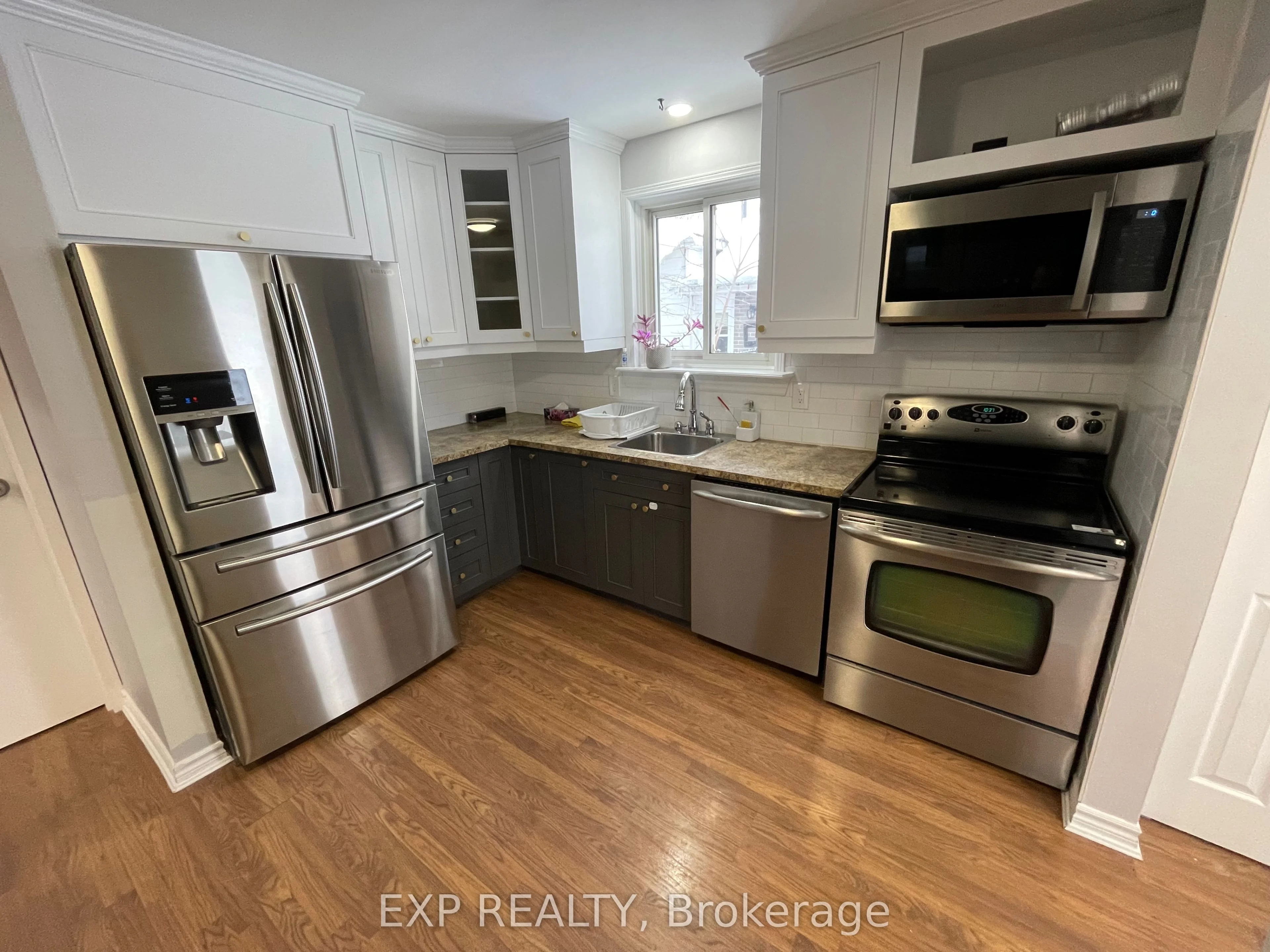 Semi-Detached in Barrie
