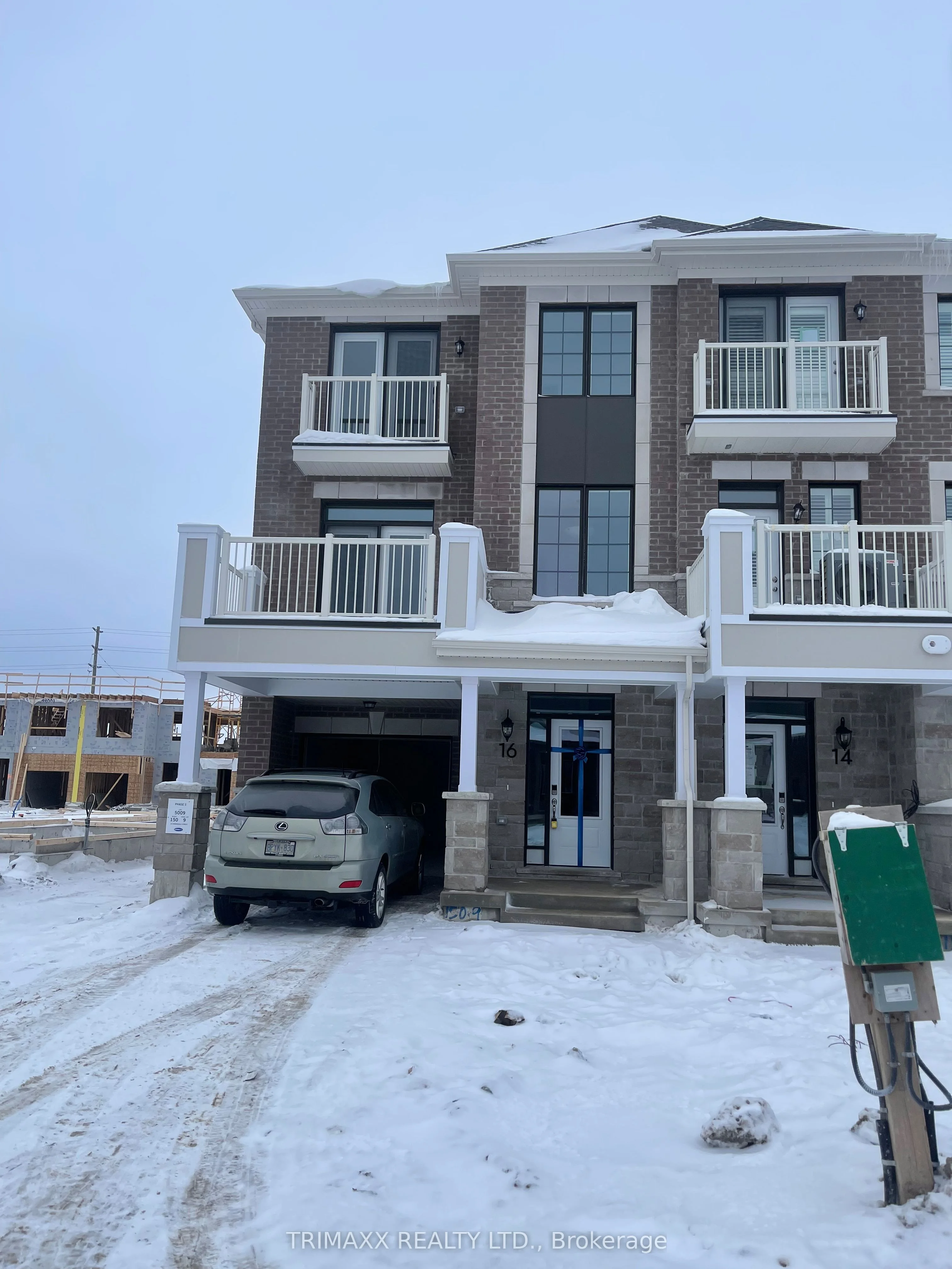 16 Ennerdale Street, Barrie, On L9s 3r5