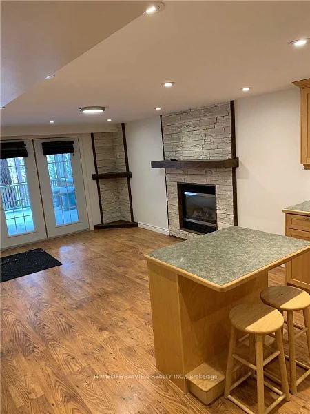 7 Hailey Hollow Court N, Barrie, On L4n 5e5