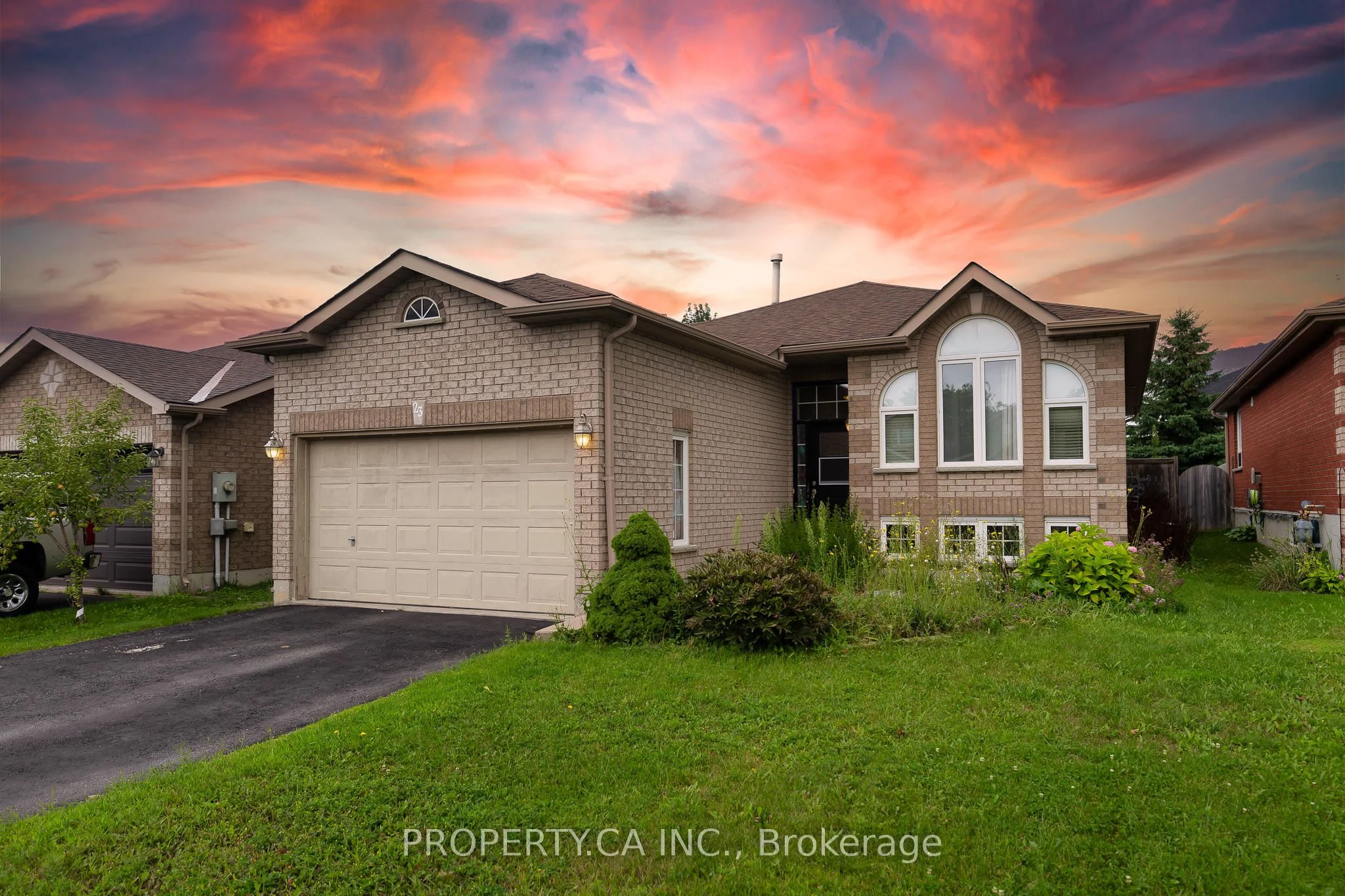 Detached in Barrie