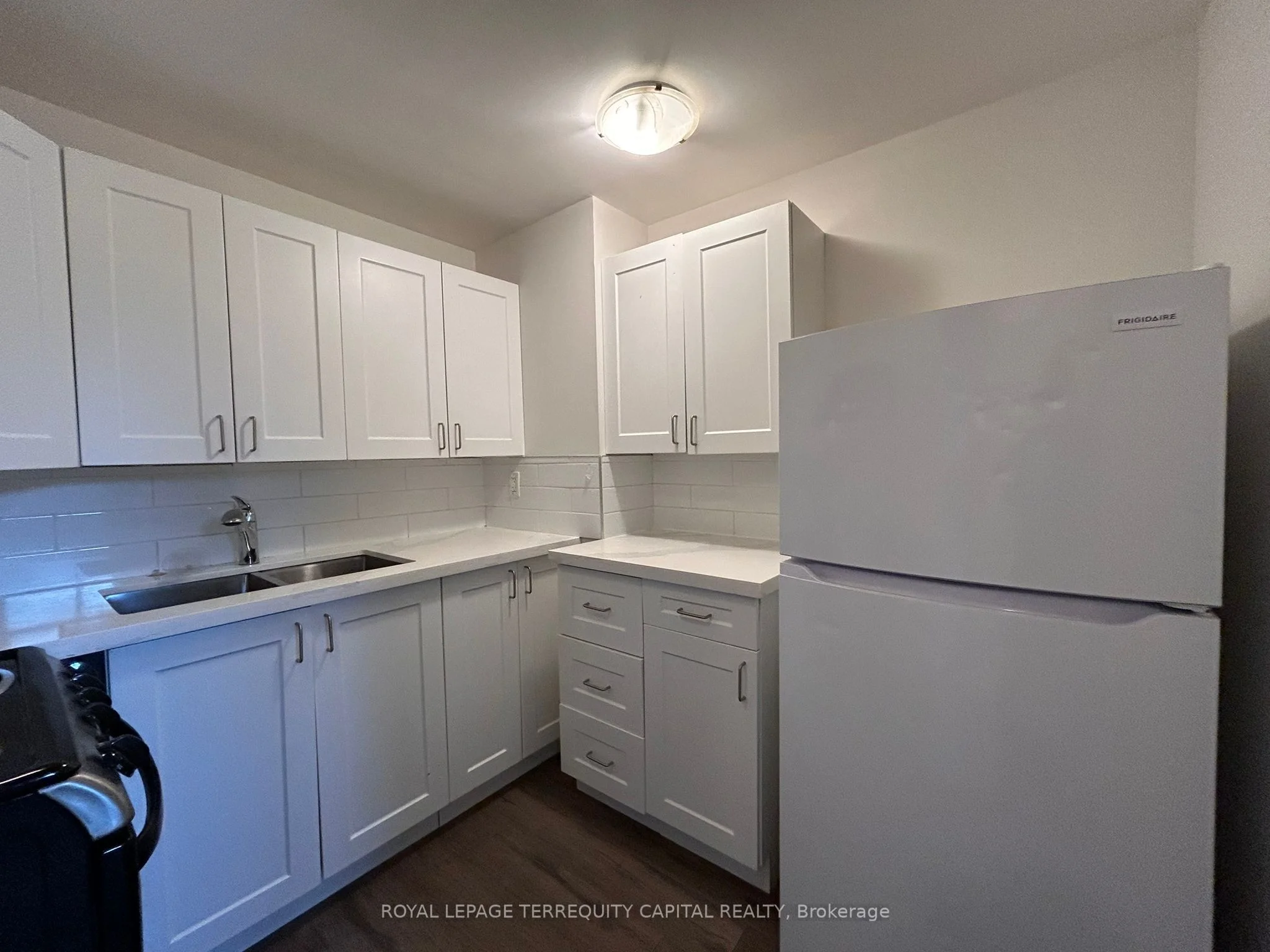 77 Churchland Drive Lower, Barrie, ON L4N 8P1