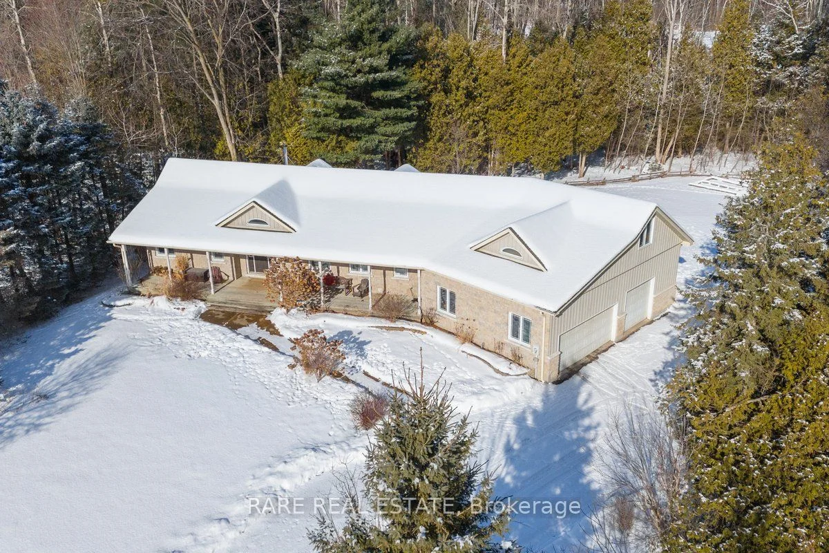 Detached in Springwater