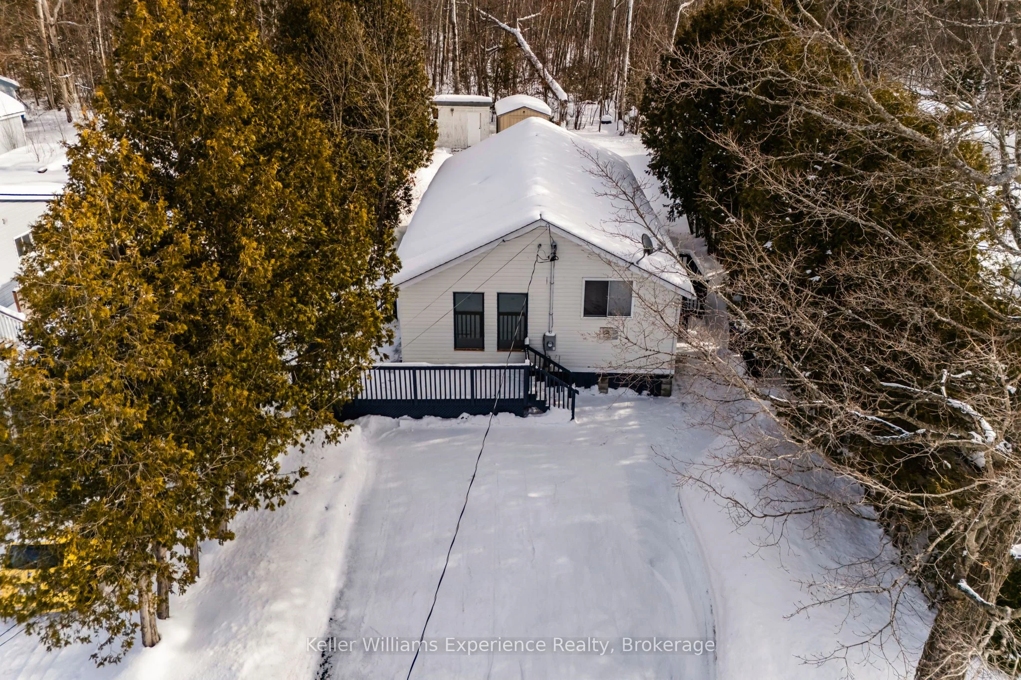Detached in Tay