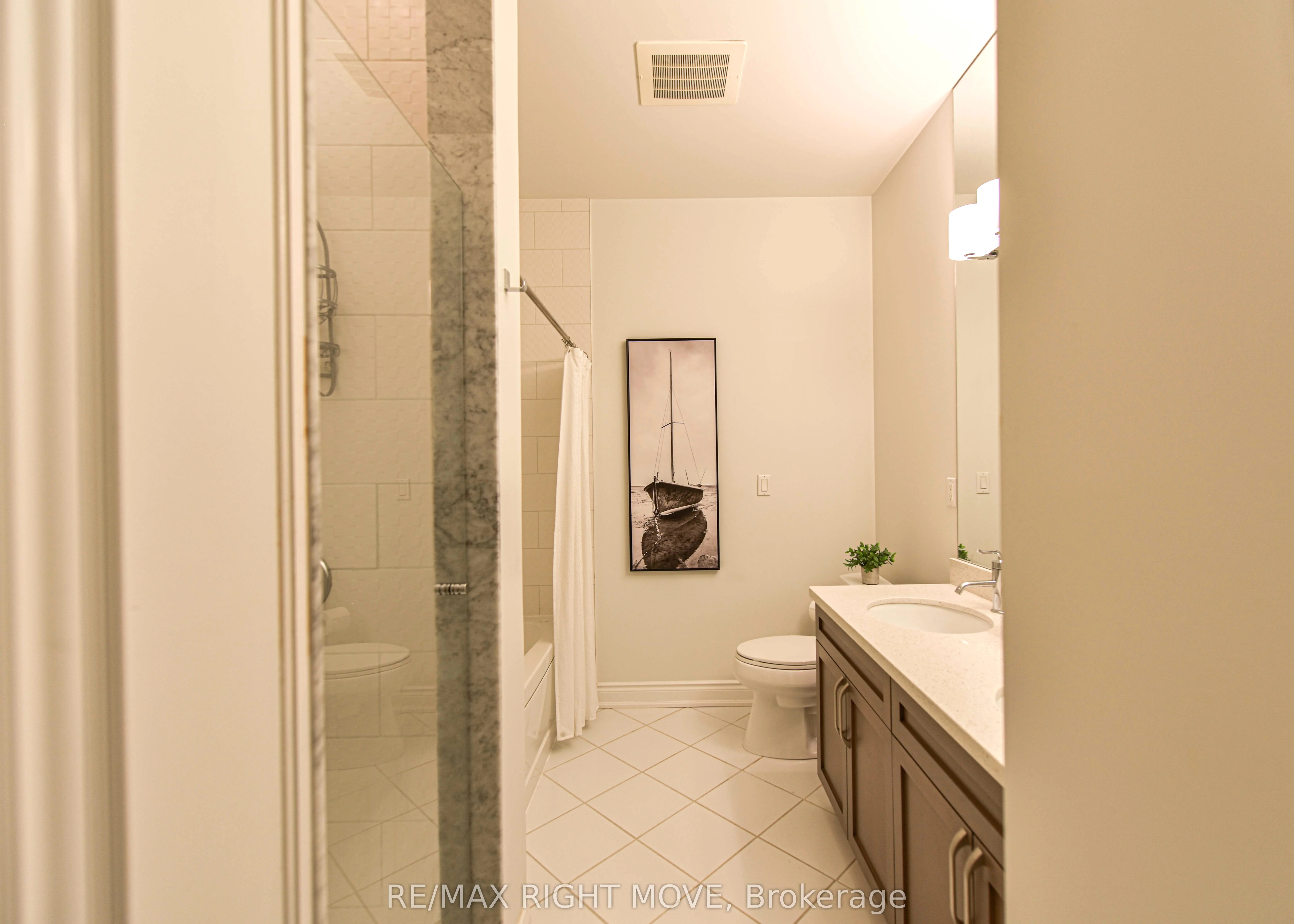 80 Orchard Point Road 605, Orillia, ON L3V 1C6