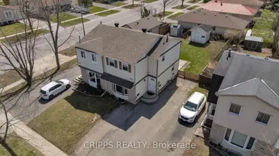 Duplex in Barrie
