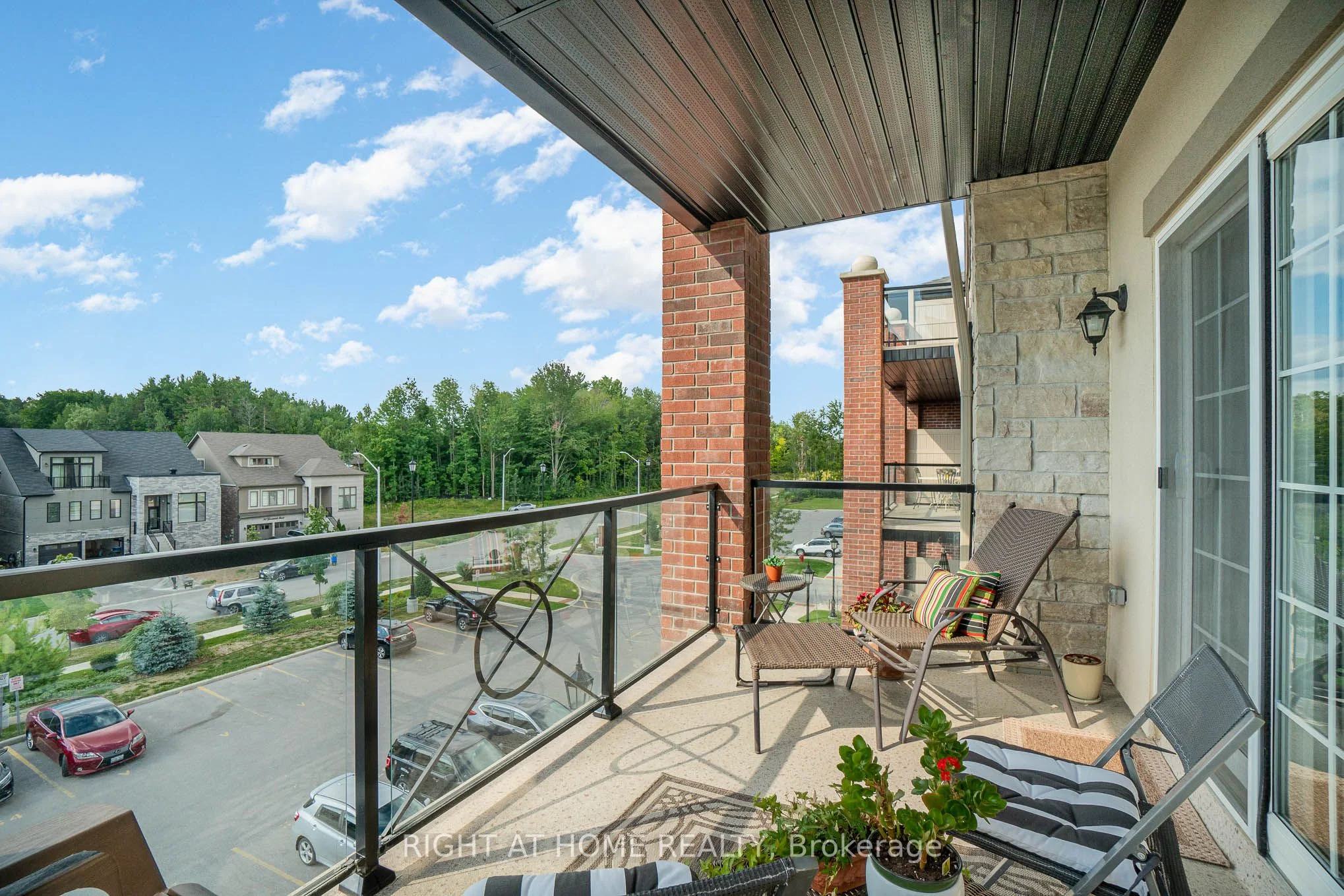 5 Greenwich Street 305, Barrie, On L4n 7y8