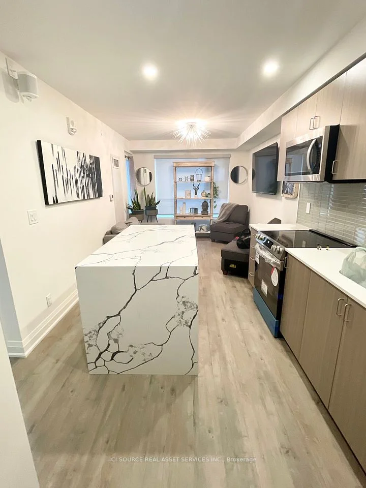 58 Lakeside Terrace 505, Barrie, ON L4M 7B9