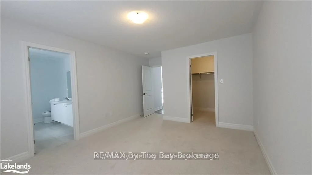 51 FEDERICA Crescent, Wasaga Beach, ON L9Z 0N6