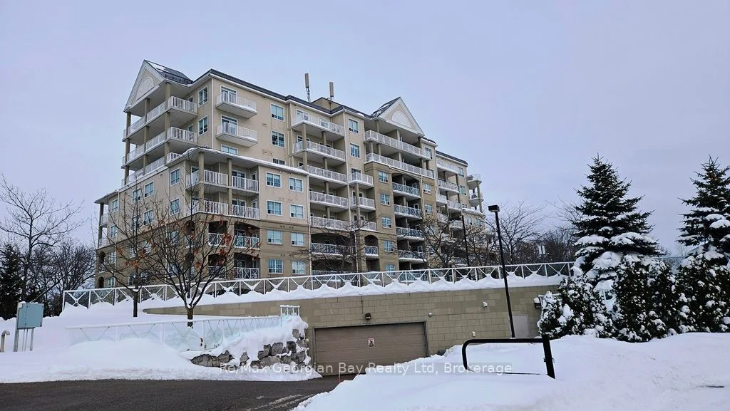 354 Atherley Road 111, Orillia, On L3v 0b8