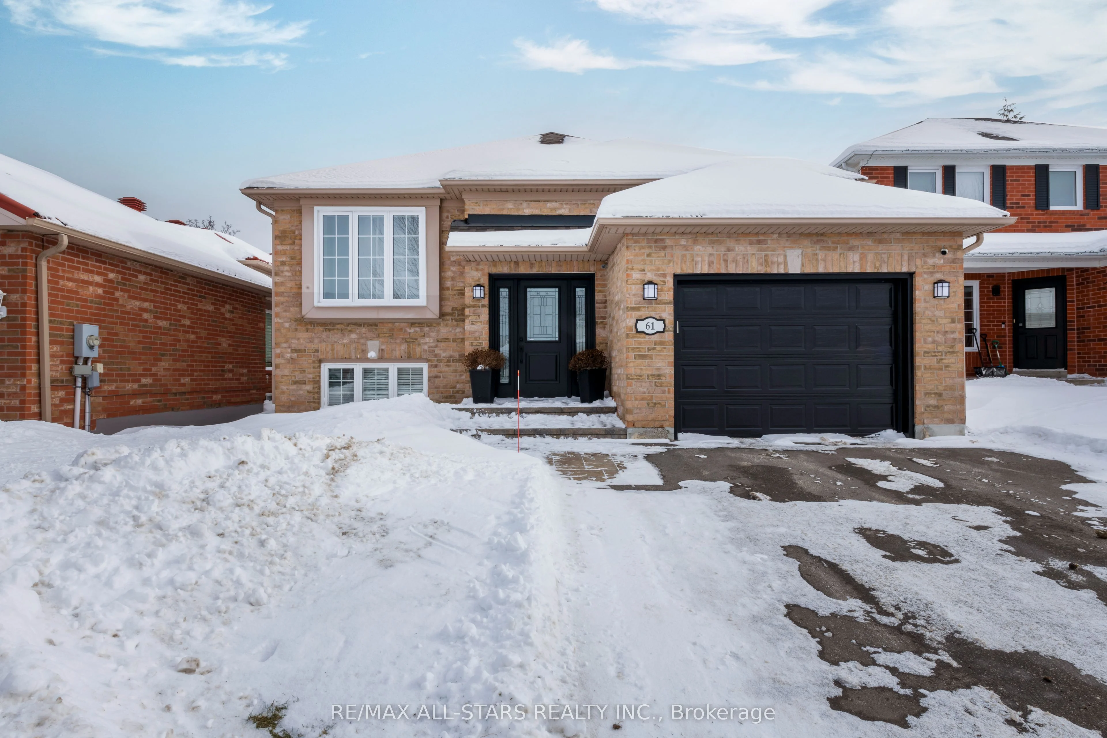 Detached in Barrie