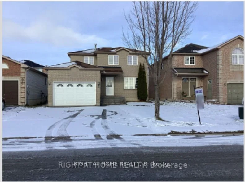 Detached in Barrie