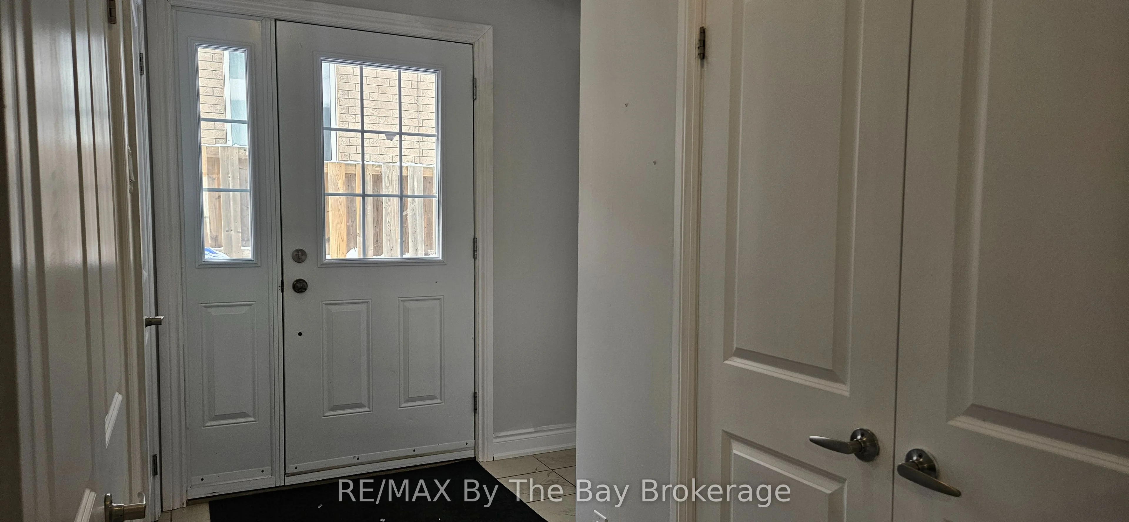 10 Elm Drive Unit B, Wasaga Beach, ON L9Z 2L3
