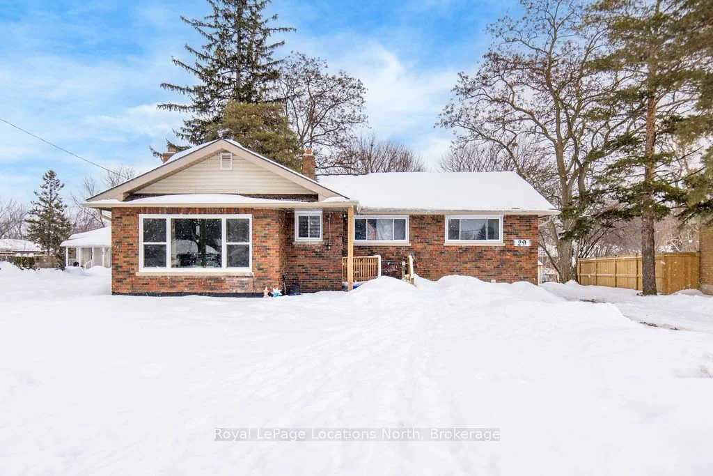 Detached in Barrie