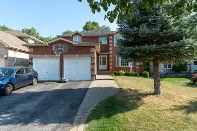 Detached in Barrie