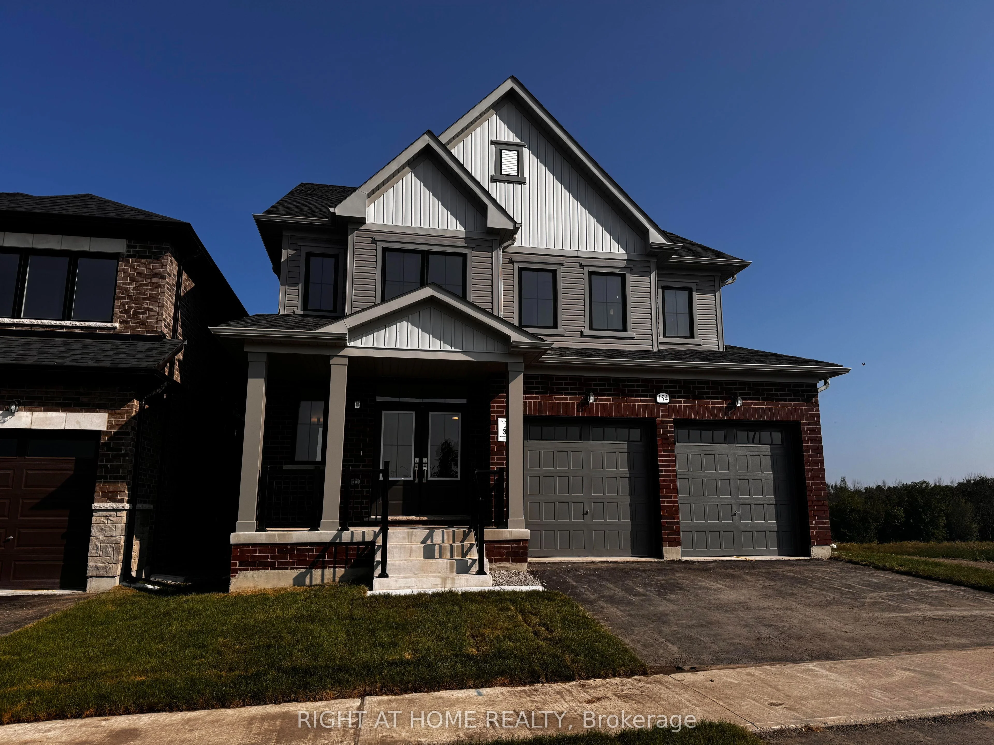 Detached in Barrie