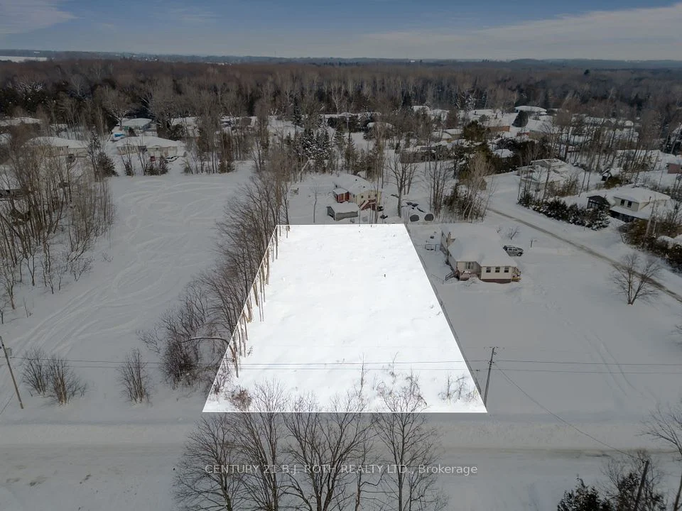 16 Rosemarie Drive, Oro-Medonte, ON L0L 1T0
