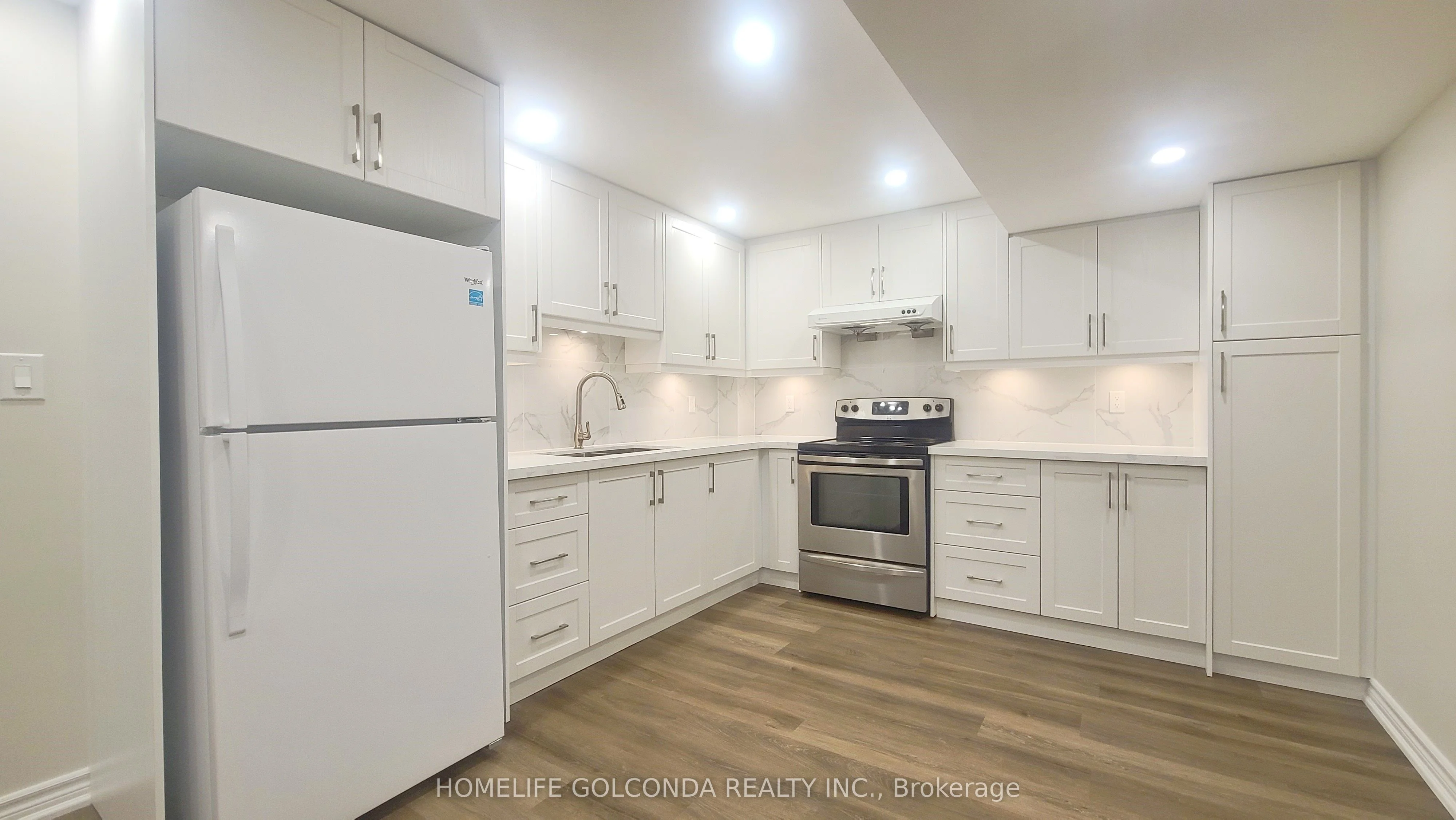 306 Country Lane, Barrie, On L4n 5z6