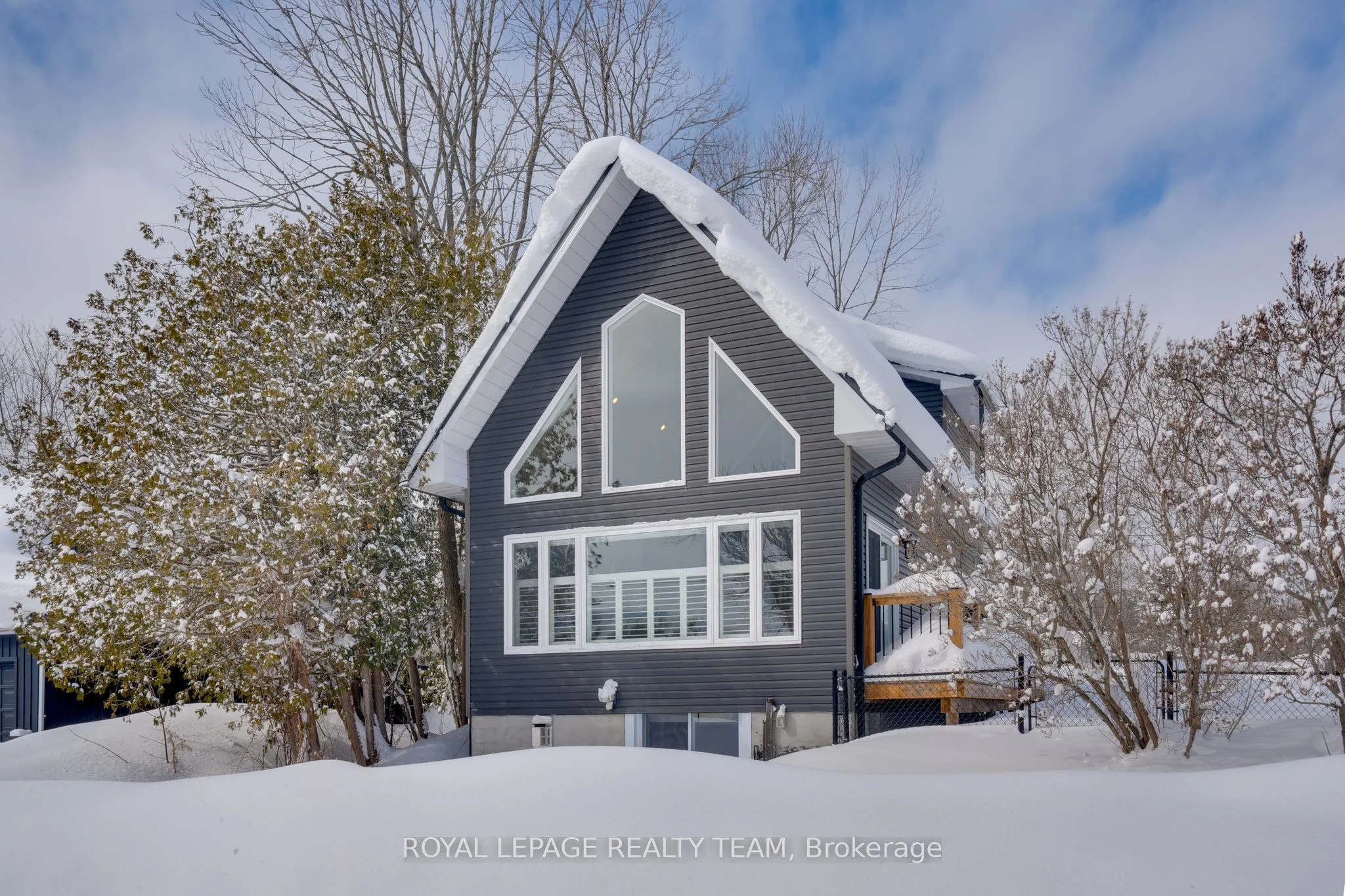 Detached in Oro-Medonte