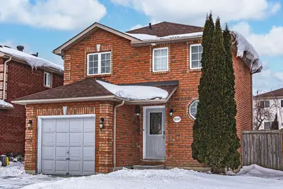 Detached in Barrie