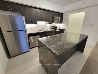 Condo Apartment in Barrie