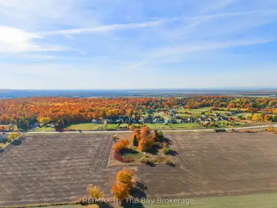 Vacant Land in Springwater