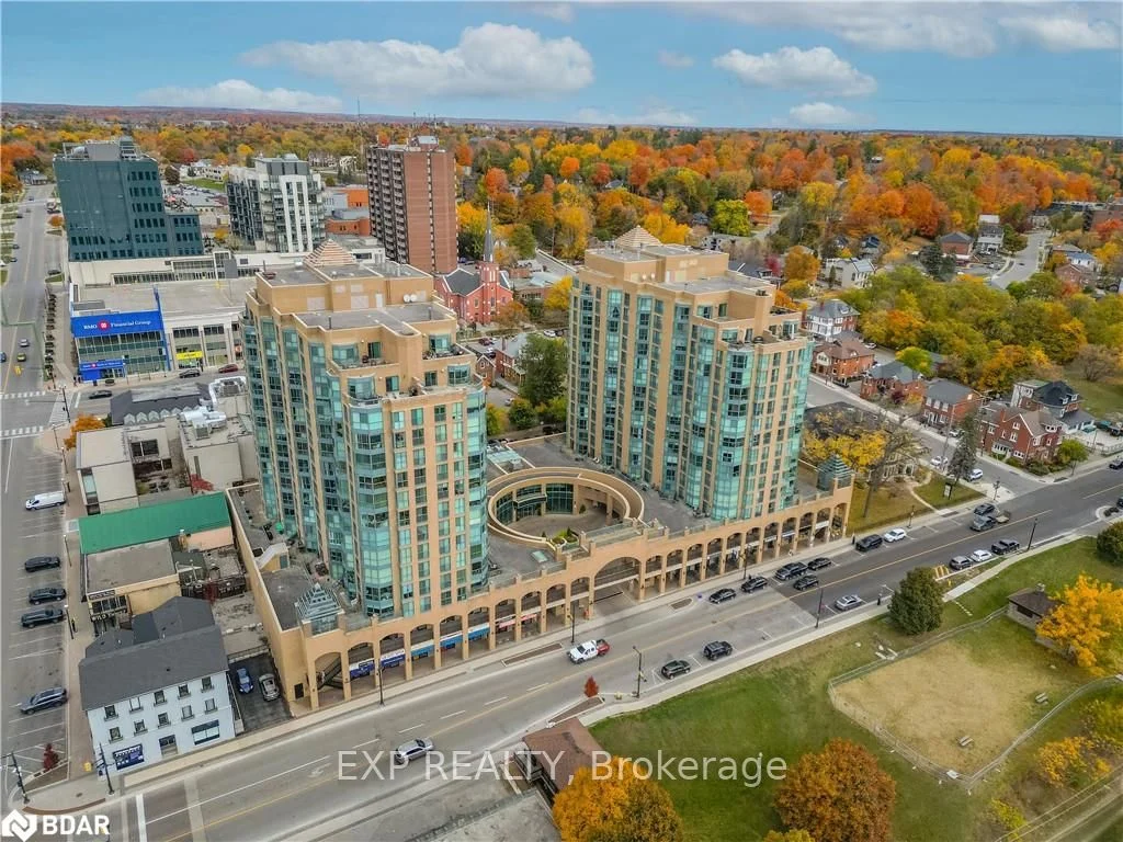 Condo Apartment in Barrie