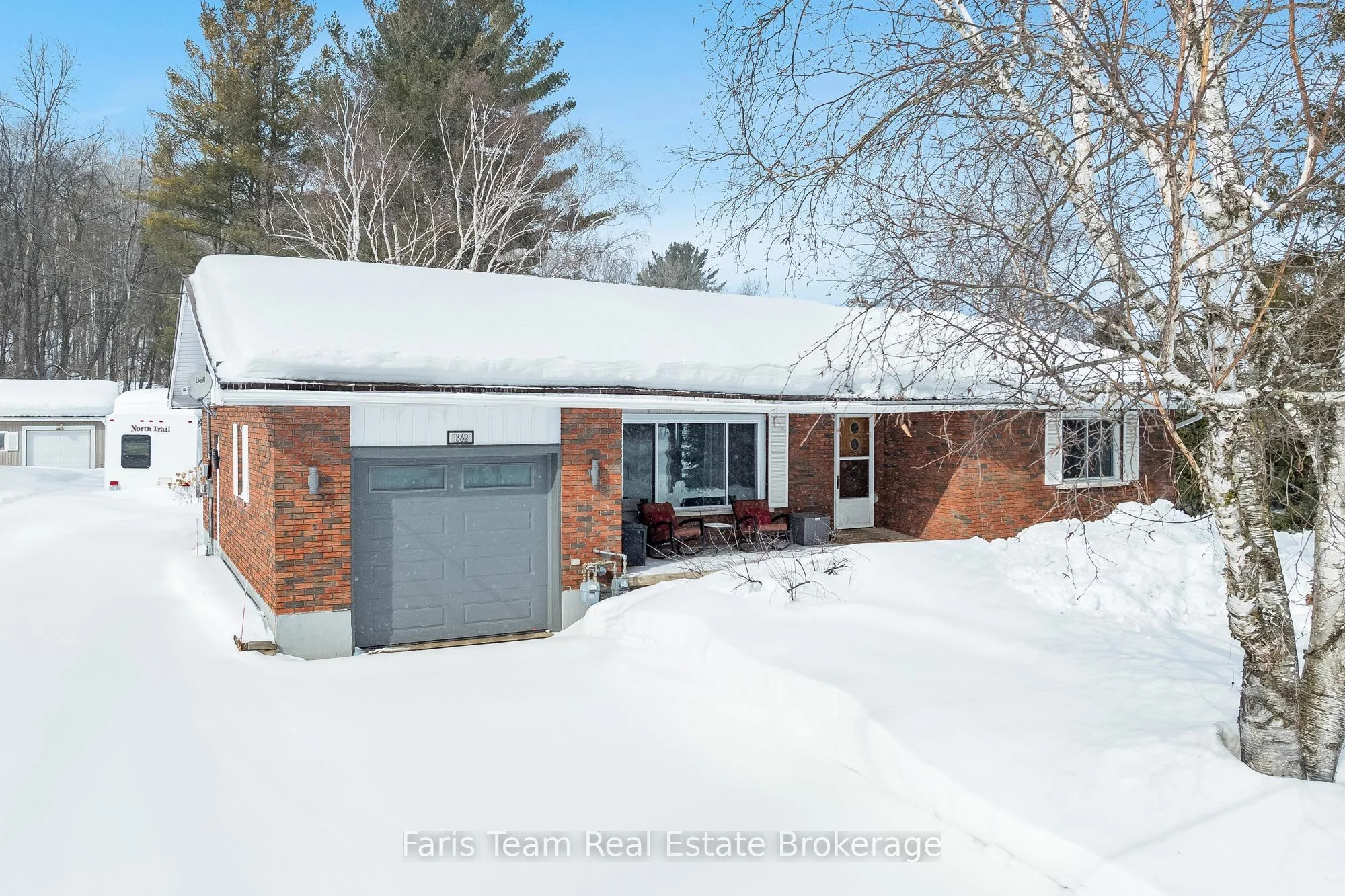 Detached in Midland