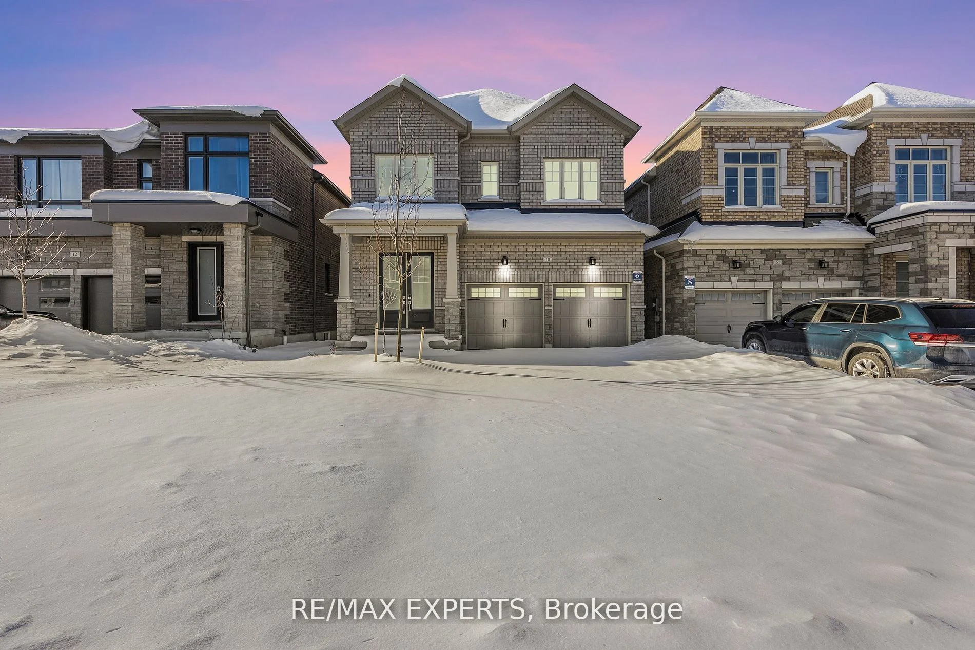 Detached in Springwater