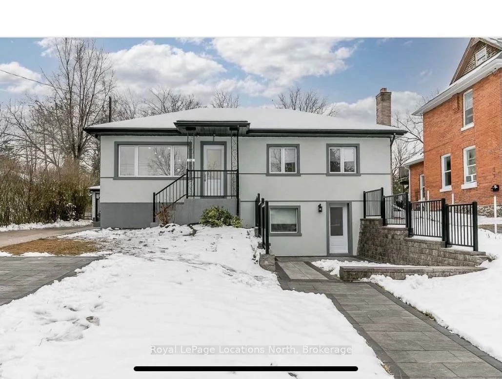 Detached in Barrie