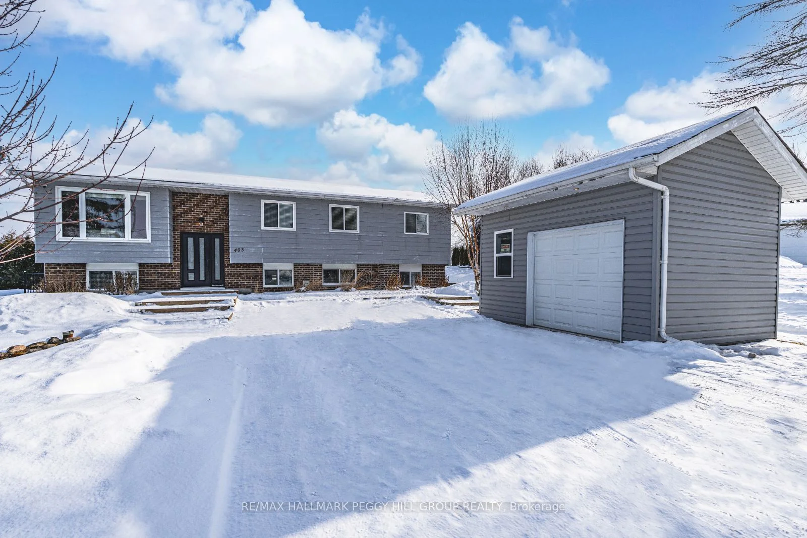 Detached in Oro-Medonte