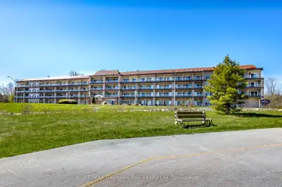 Condo Apartment in Midland