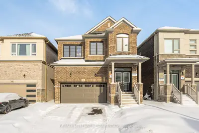 Detached in Barrie