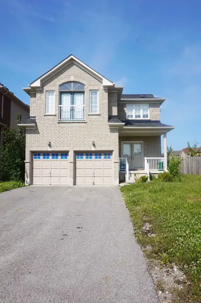 Detached in Barrie