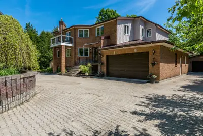 Detached in Tiny